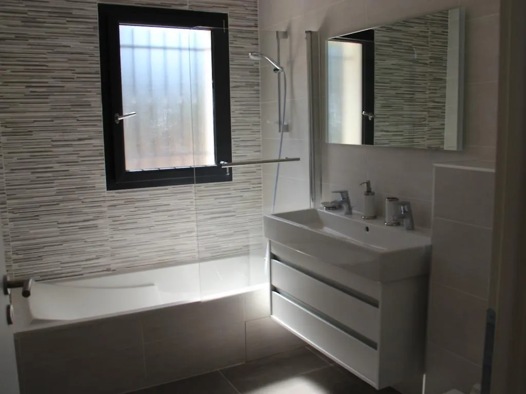 Modern Villa With Private Pool In Vidauban France 0*,  Francia